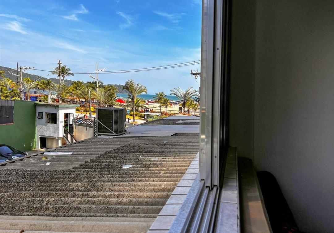 Otimo Loft Pe Na Areia Na Praia Da Guilhermina Sp Apartman Praia Grande  Kültér fotó